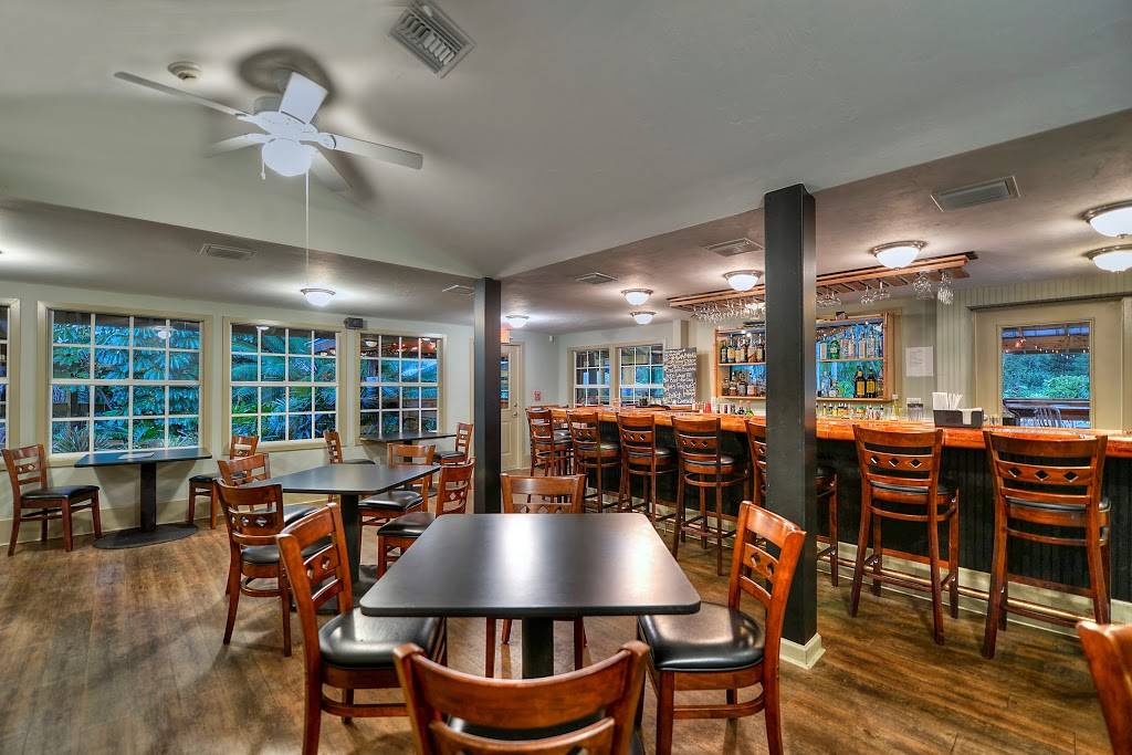 The Hut at the Peace Tropical Gardens | restaurant | 5150 Buckingham Rd, Fort Myers, FL 33905, USA | 2395610629 OR +1 239-561-0629