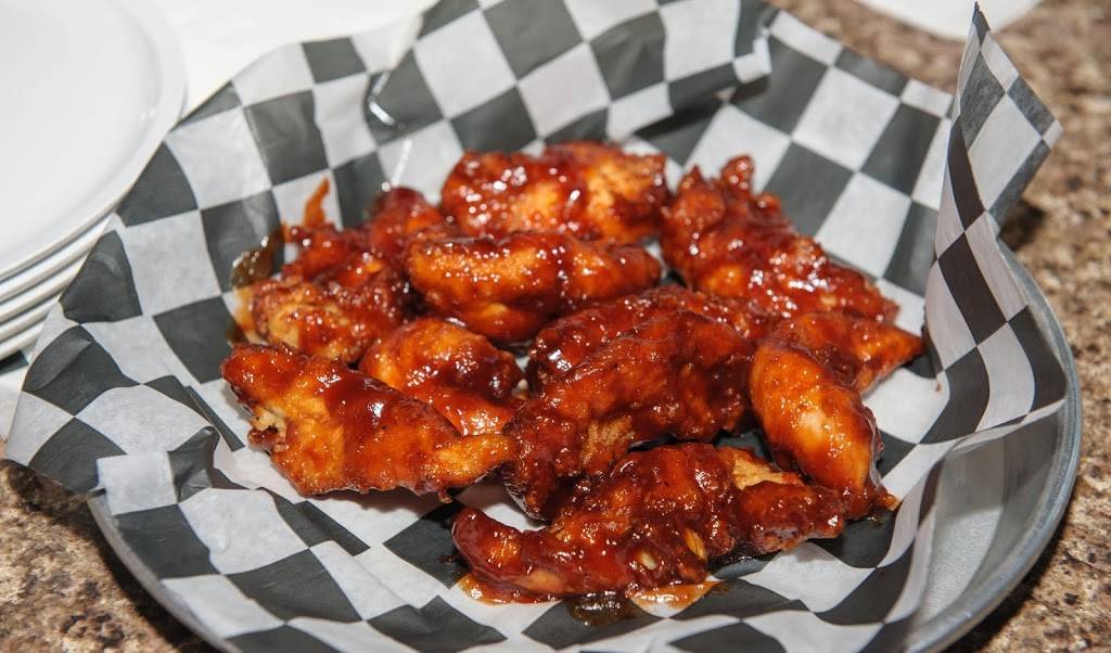 3 Brothers Corner Tavern | restaurant | 7192 Fulton Dr NW, Canton, OH 44718, USA | 3308338333 OR +1 330-833-8333