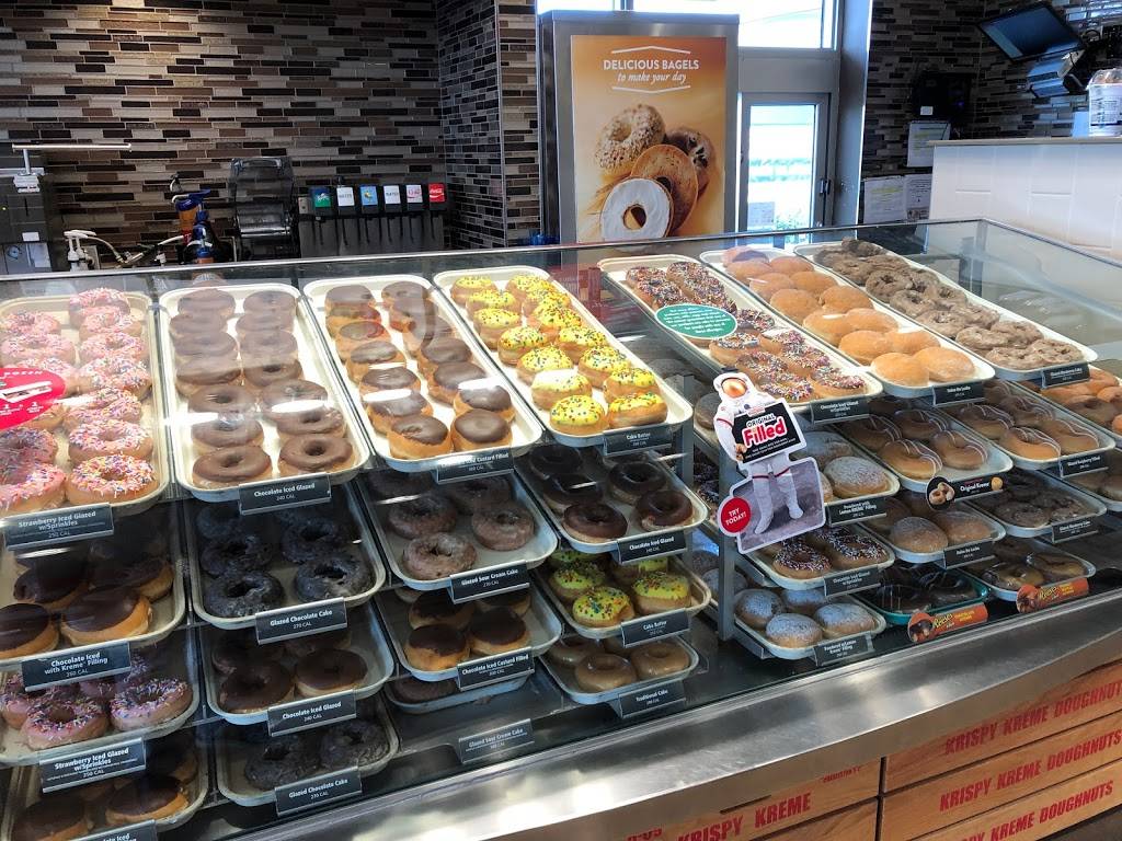Krispy Kreme | bakery | 2510 W Broward Blvd, Fort Lauderdale, FL 33312, USA | 9545856446 OR +1 954-585-6446