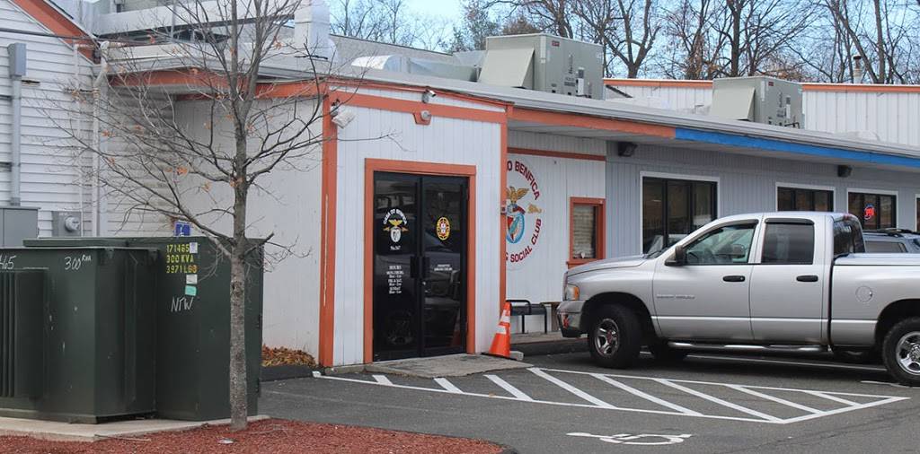 Casa Do Benfica Restaurant | restaurant | 28 Federal Rd, Danbury, CT 06810, USA | 2032050937 OR +1 203-205-0937