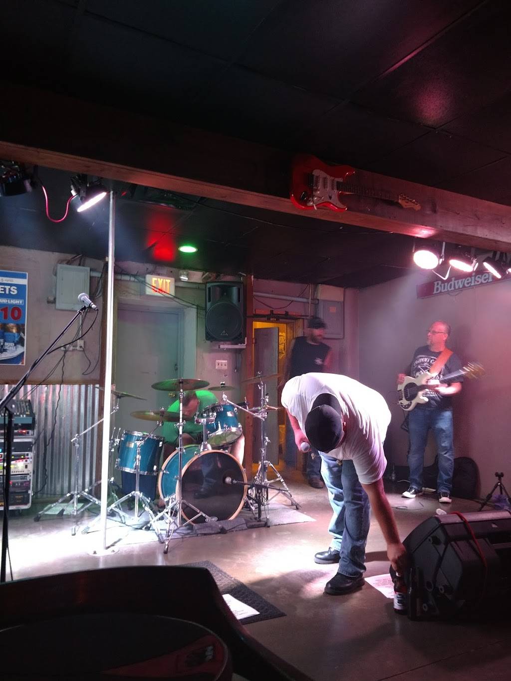 Bottoms Up Bar | restaurant | 301 E 2nd St, Manchester, OH 45144, USA | 9375494892 OR +1 937-549-4892