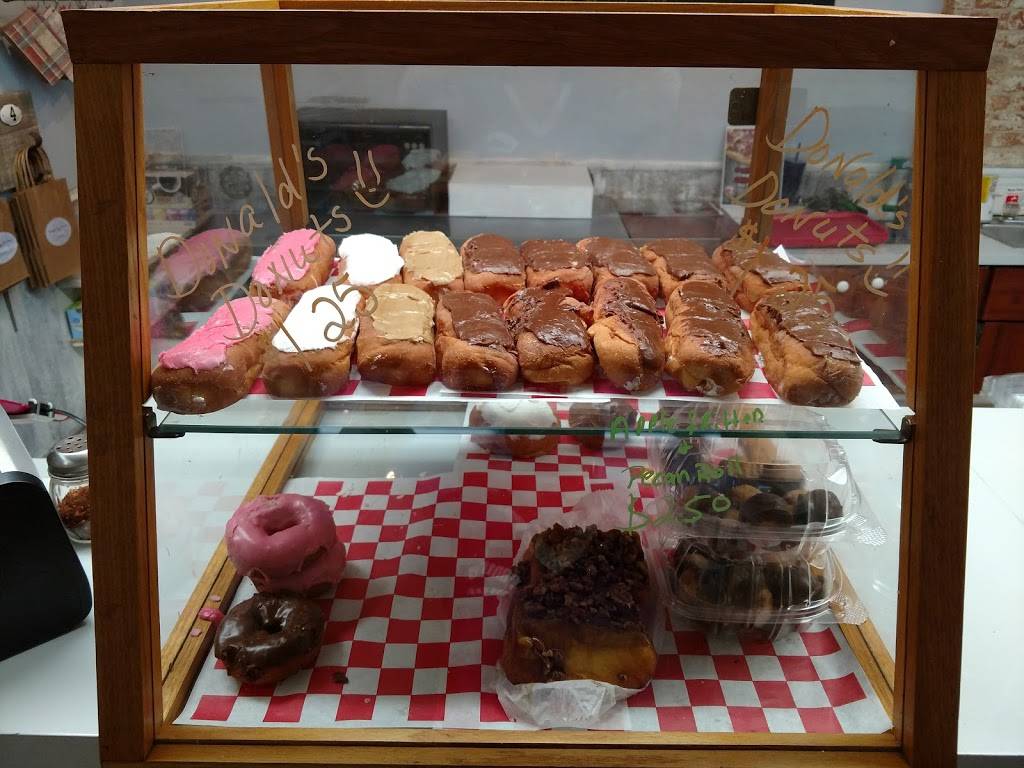 Panther Pizza & Bakery | restaurant | 8984, Hanover, 2448 W High St NE, Newark, OH 43055, USA | 7407633111 OR +1 740-763-3111