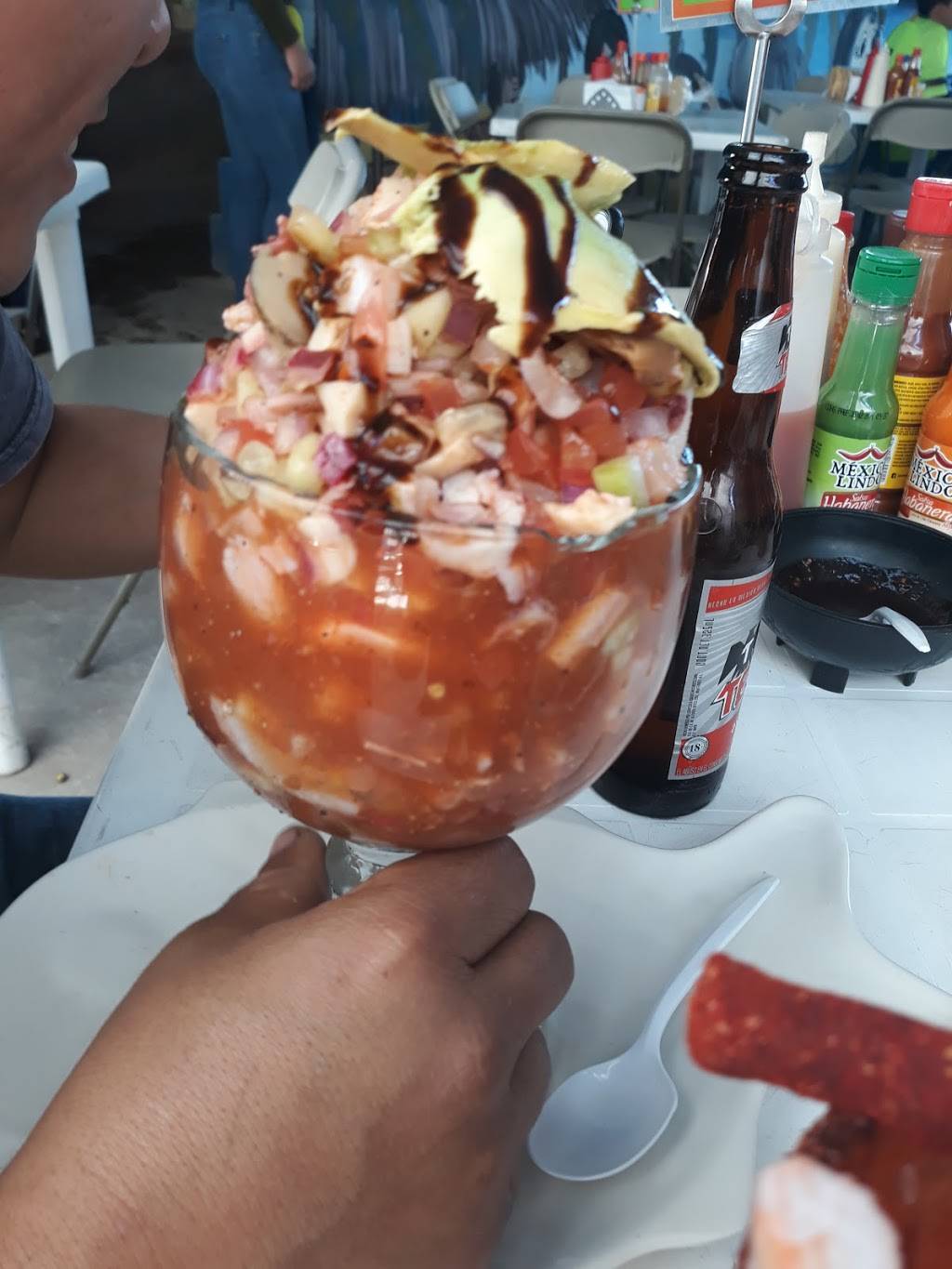 Mariscos El Viejon | restaurant | Sin nombre No. 1327 129, Pob Delejido Francisco Villa, Tijuana, B.C., Mexico | 016645417961 OR +52 664 541 7961