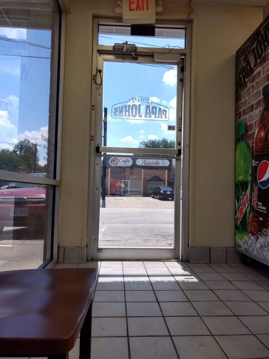 Papa Johns Pizza | restaurant | 1801 Alice St, Denton, TX 76201, USA | 9403877272 OR +1 940-387-7272