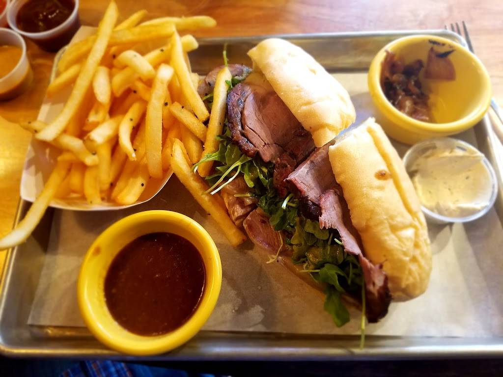 The Wood Shack Soulard | restaurant | 1862 S 10th St, St. Louis, MO 63104, USA | 3148334770 OR +1 314-833-4770