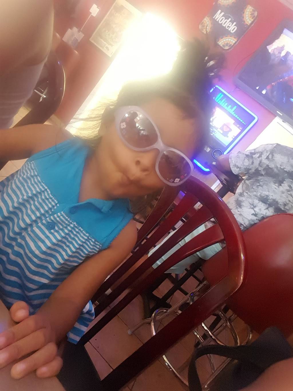 Los Trios Restaurant | restaurant | 1306 W Patrick St # 12, Frederick, MD 21703, USA | 3016241711 OR +1 301-624-1711