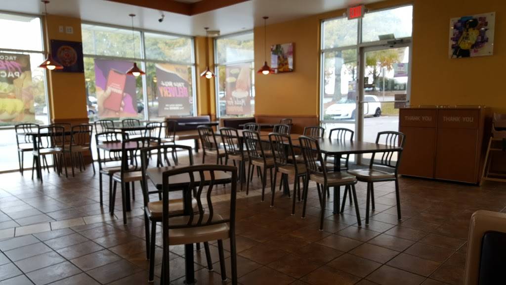 Taco Bell | meal takeaway | 3579 Peachtree Pkwy, Suwanee, GA 30024, USA | 7708445998 OR +1 770-844-5998