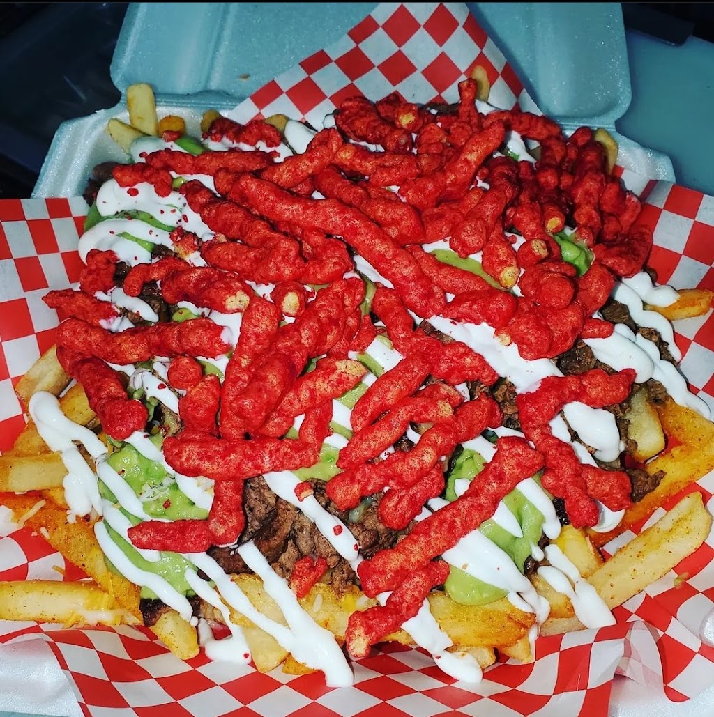 Tavos Tacos N Beer | restaurant | 558 Jamacha Road, El Cajon, CA 92019, USA | 6195930576 OR +1 619-593-0576