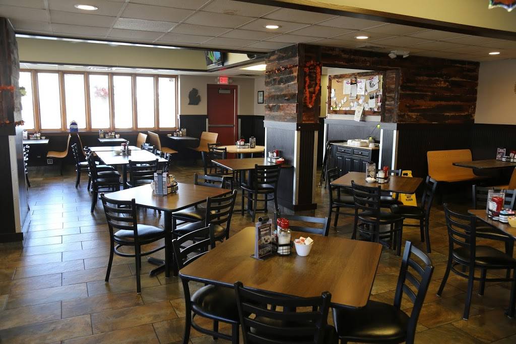 76th Street Diner | restaurant | 460 76th St SW, Byron Center, MI 49315, USA | 61645556322 OR +1 616-455-5632 ext. 2