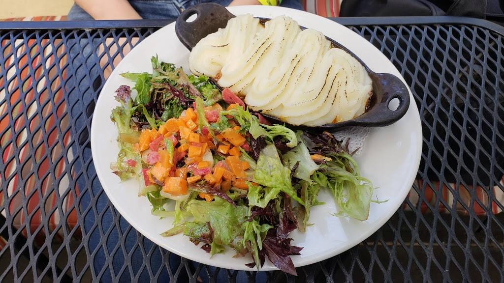 Irish Inn At Glen Echo | restaurant | 6119 Tulane Ave, Glen Echo, MD 20812, USA | 3012296600 OR +1 301-229-6600