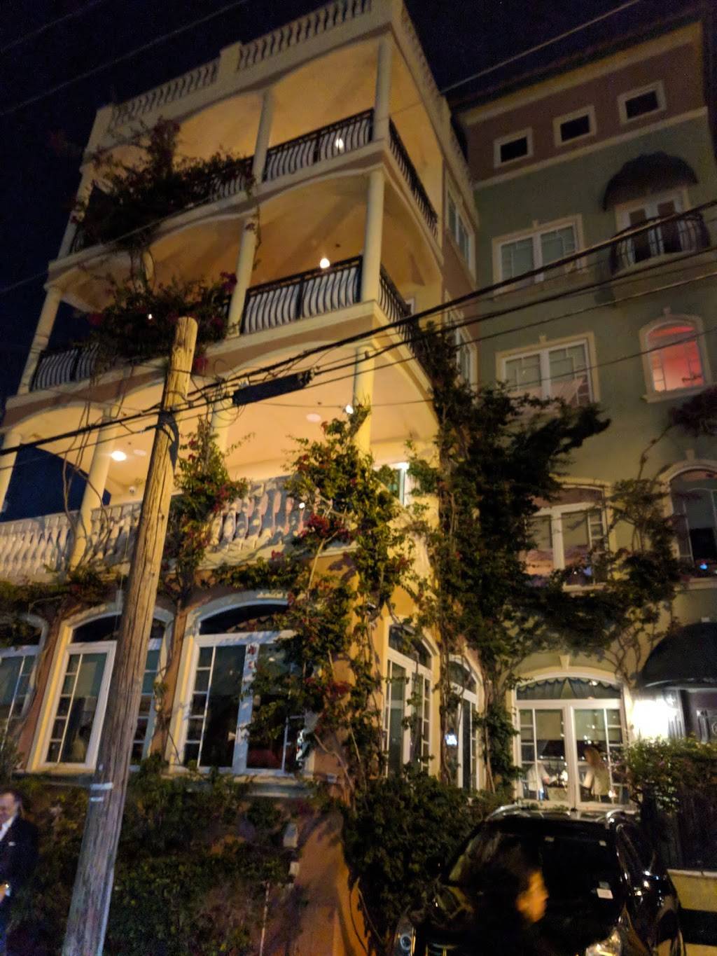 Sardelli | restaurant | 331 Van Buren St, Hollywood, FL 33019, USA | 9549218331 OR +1 954-921-8331