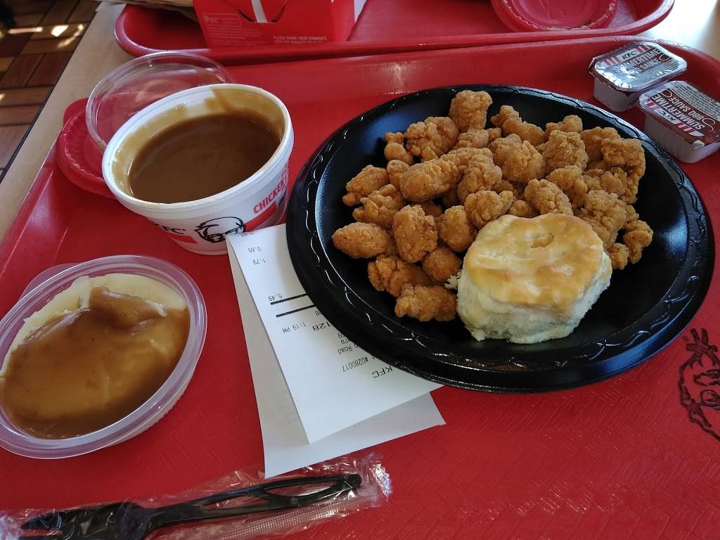 KFC | restaurant | 4118 Mexico Rd, St Peters, MO 63376, USA | 6369229009 OR +1 636-922-9009