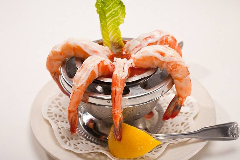 Smoke House Restaurant | restaurant | 4016, 4420 Lakeside Dr, Burbank, CA 91505, USA | 8188453731 OR +1 818-845-3731