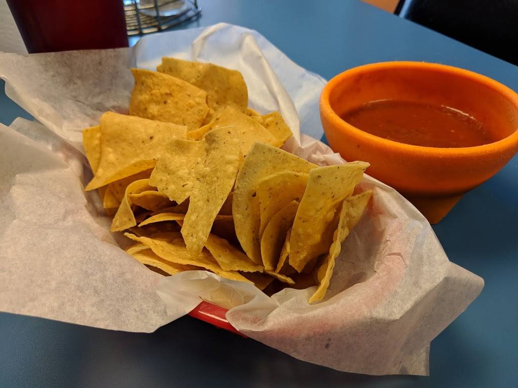 Mollys Restaurant | restaurant | 3211 Bellmead Dr, Waco, TX 76705, USA | 2544120618 OR +1 254-412-0618