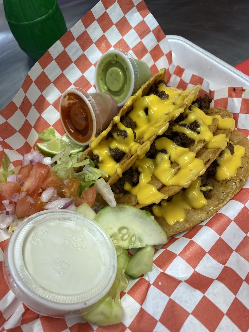 Tacos el pichiiz | restaurant | 5409 W North Ave, Chicago, IL 60639, USA | 7738873016 OR +1 773-887-3016