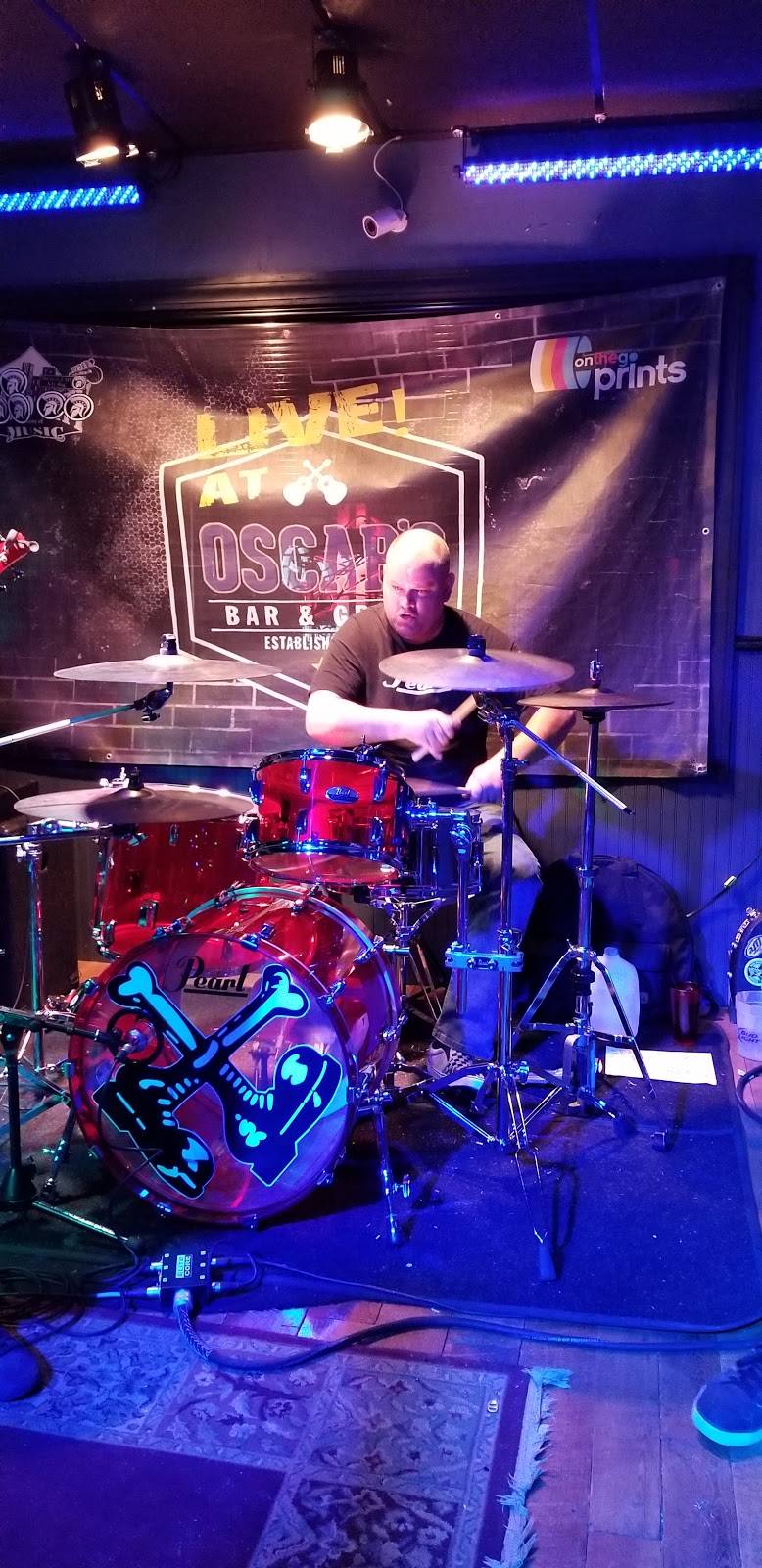 Oscars Bar & Grill | restaurant | 320 N Dixie Dr, Vandalia, OH 45377, USA | 9378908655 OR +1 937-890-8655