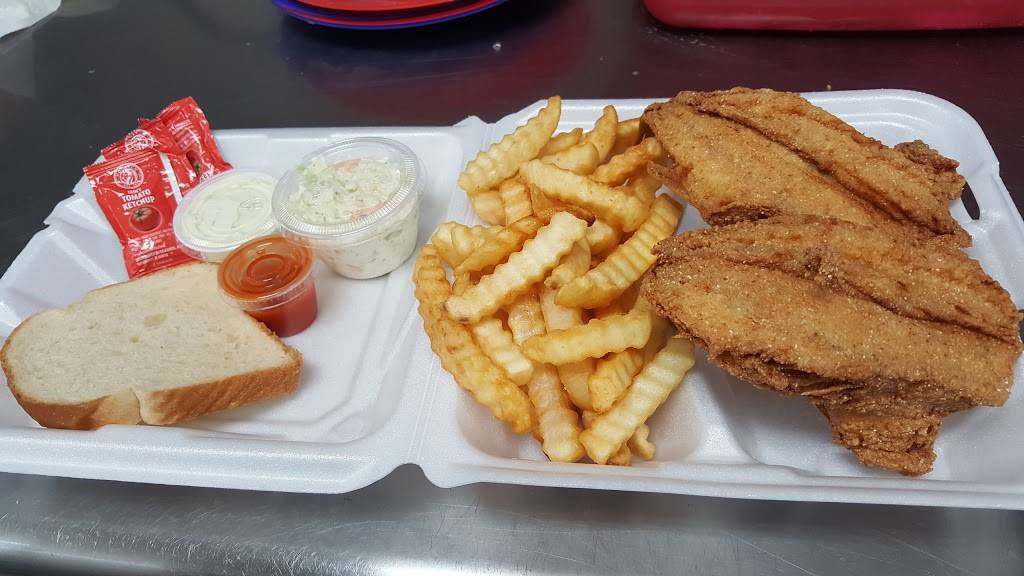 Louisiana Lucky Phat Seafood | restaurant | 2519 The Plaza, Charlotte, NC 28205, USA | 7043322766 OR +1 704-332-2766