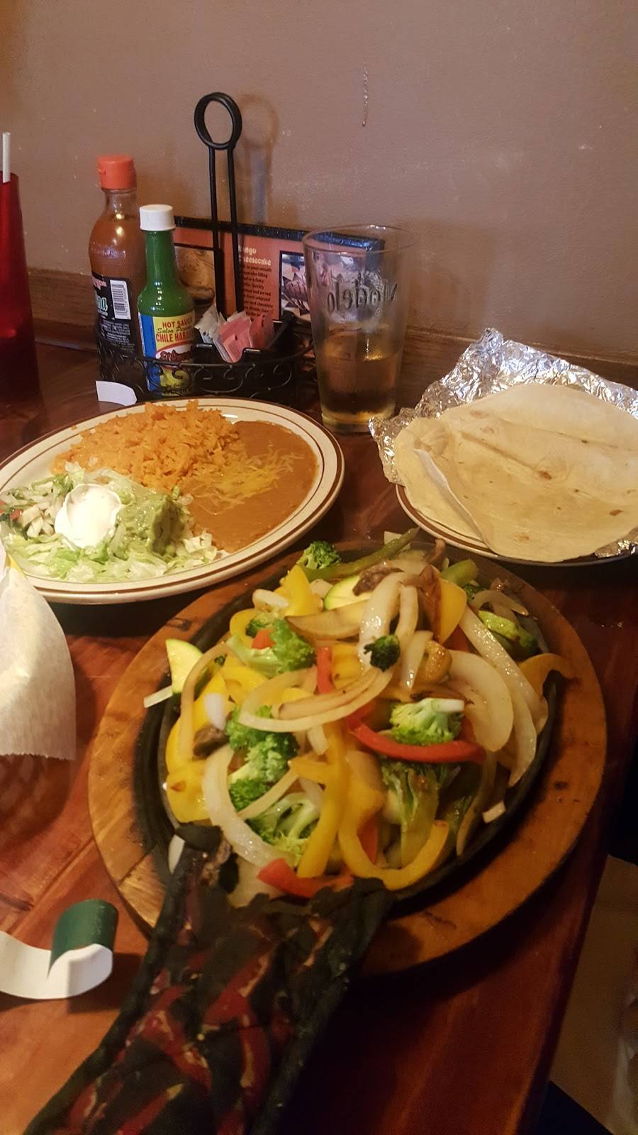 La Fiesta Mexico | restaurant | 1195 W Kemper Rd, Cincinnati, OH 45240, USA | 5136480578 OR +1 513-648-0578