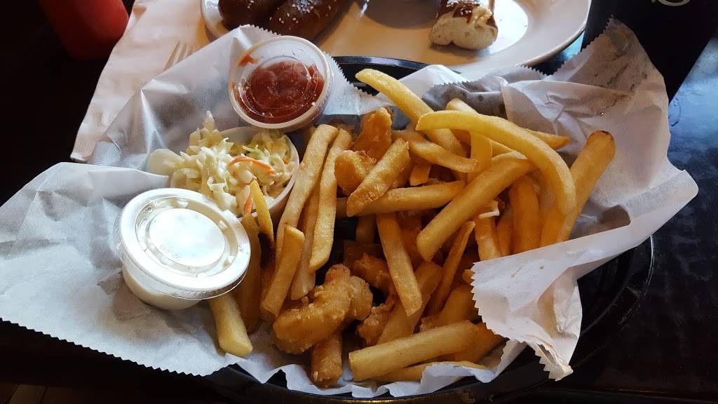 Arenas Five Points | meal takeaway | 17314 N Village Main Blvd #53, Lewes, DE 19958, USA | 3026440370 OR +1 302-644-0370