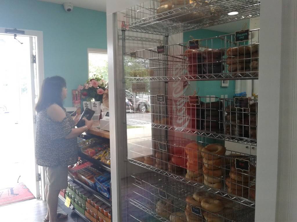 K & B Bagels | restaurant | 396 Lakehurst Rd, Browns Mills, NJ 08015, USA | 6098932400 OR +1 609-893-2400