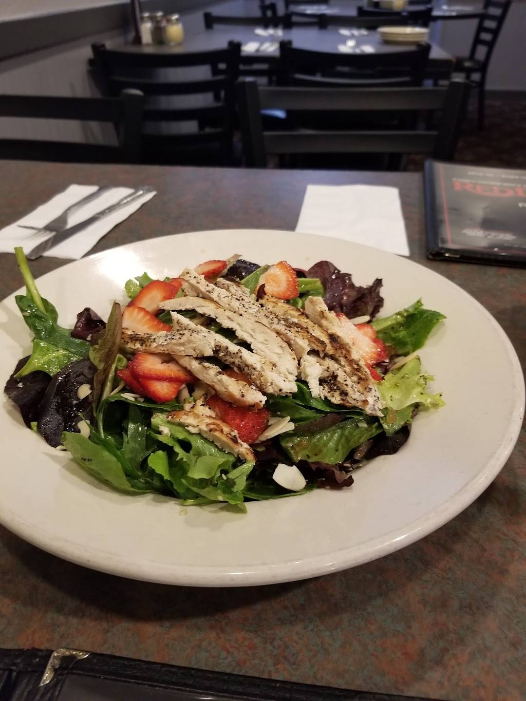 Red Devil | Italian Restaurant & Pizzeria | restaurant | 208 W Southern Ave, Tempe, AZ 85282, USA | 4809682155 OR +1 480-968-2155