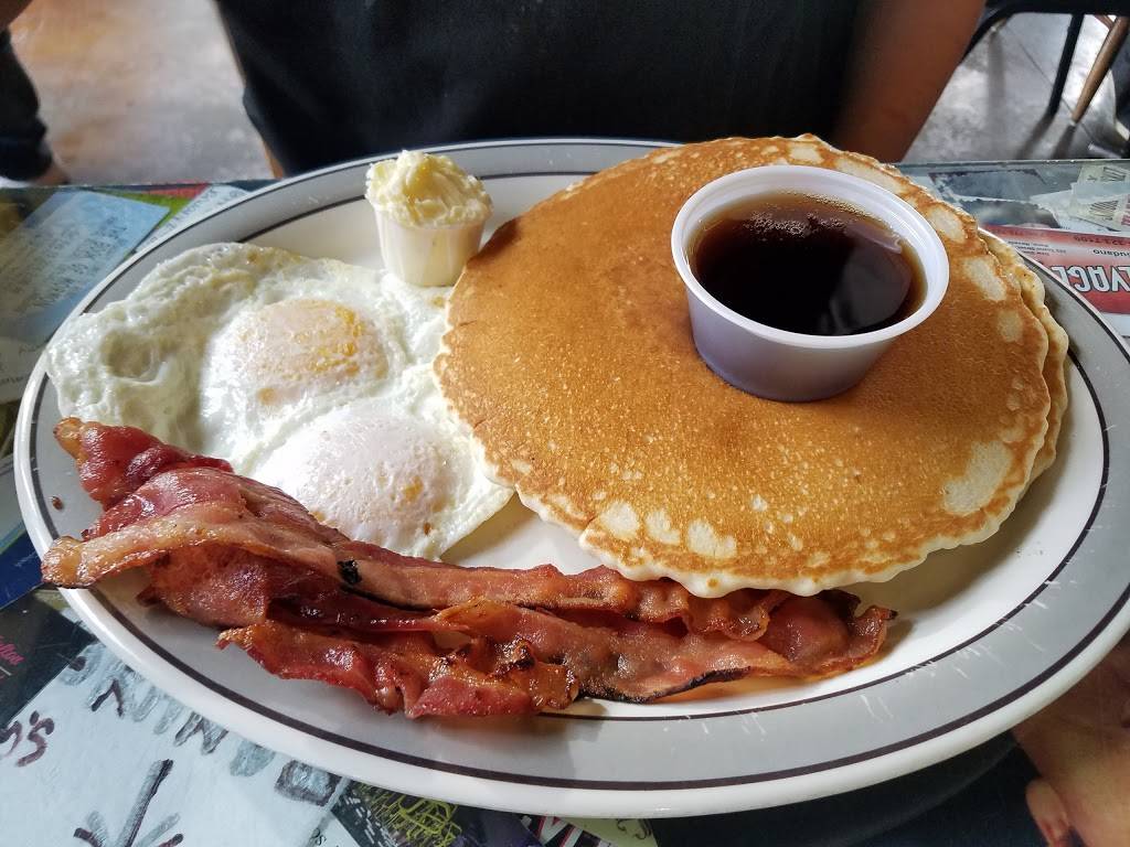Squeeze In | restaurant | 5020 Las Brisas Blvd, Reno, NV 89523, USA | 7757872700 OR +1 775-787-2700