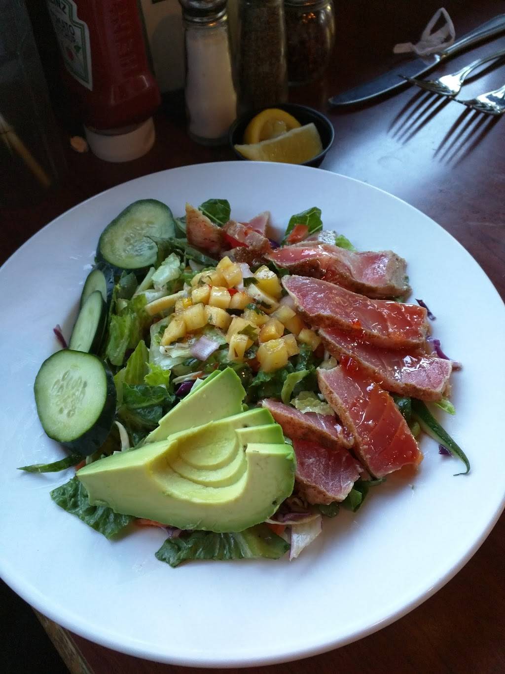 Petes Restaurant & Brewhouse | restaurant | 164 Main St, Woodland, CA 95695, USA | 5306610900 OR +1 530-661-0900