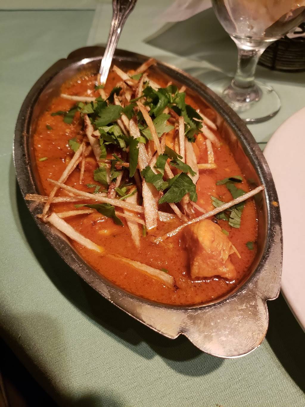 Coriander Bistro | restaurant | 5 Post Office Square, Sharon, MA 02067, USA | 7817842300 OR +1 781-784-2300