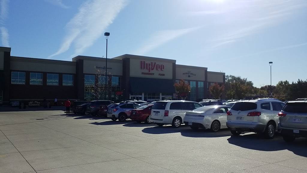 Caribou Coffee | cafe | 8501 W 95th St, Overland Park, KS 66212, USA | 9138941983 OR +1 913-894-1983