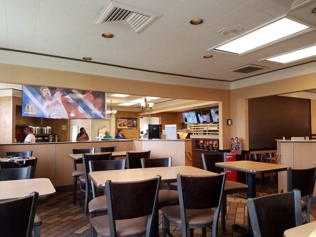 McDonalds | cafe | 134 W Streetsboro St, Hudson, OH 44236, USA | 3306504284 OR +1 330-650-4284