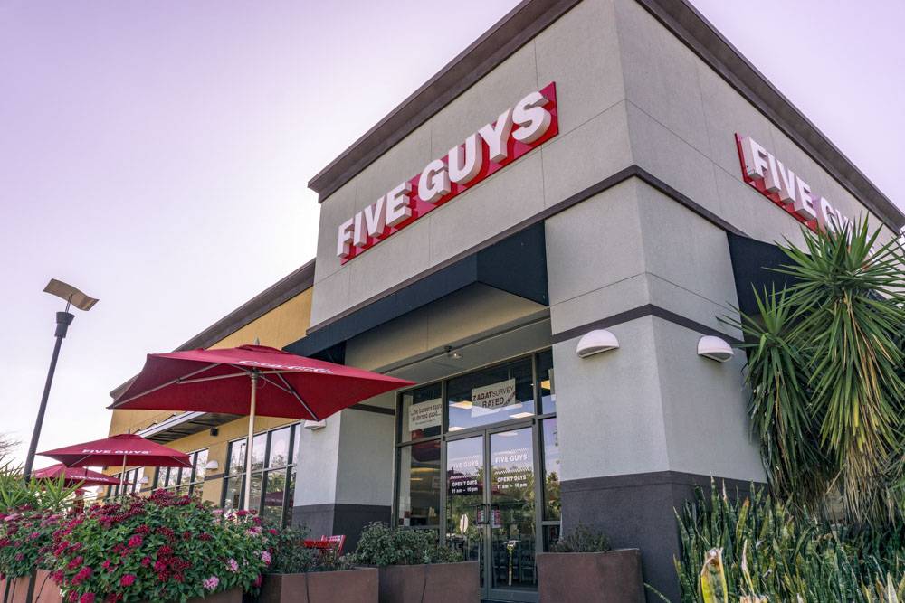 Five Guys | meal takeaway | Dr Phillips, Orlando, FL 32819, USA | 4079301261 OR +1 407-930-1261