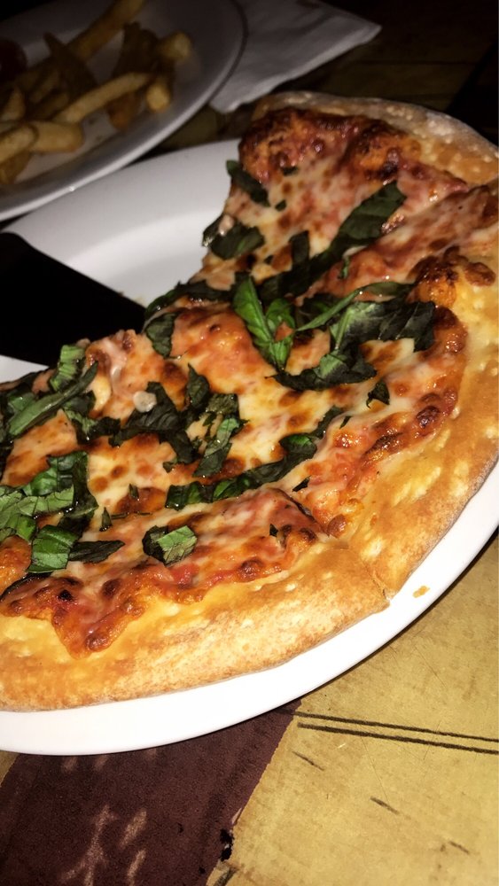 Empire Lounge & Pizzeria | night club | 5920 S Dixie Hwy, Miami, FL 33143, USA | 3056621331 OR +1 305-662-1331