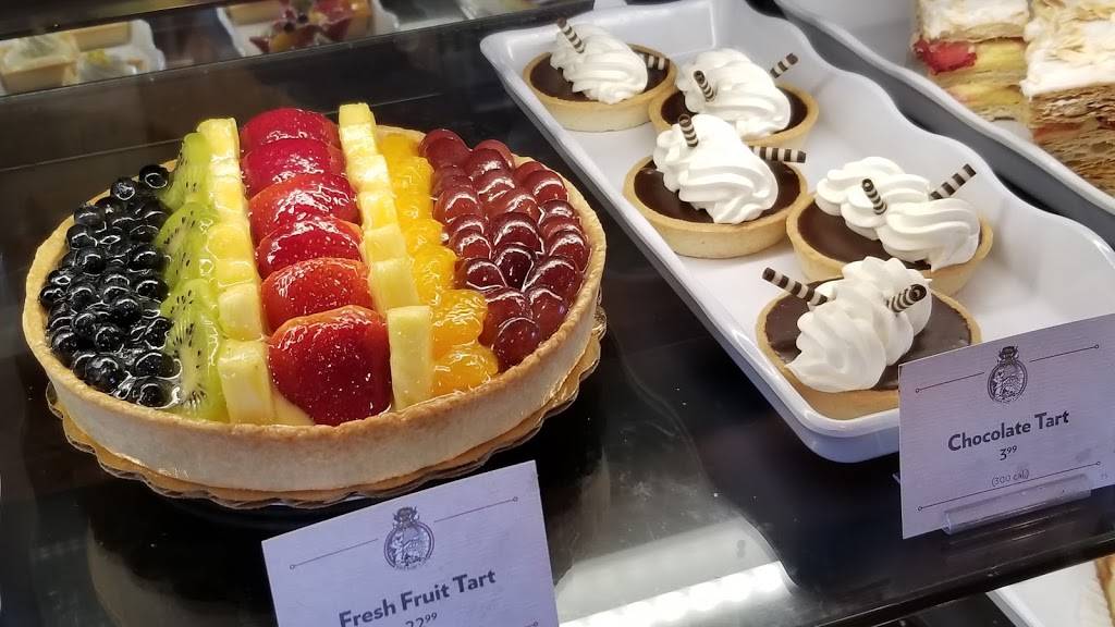 la Madeleine French Bakery & Cafe | cafe | 2156 E Williams Field Rd #101, Gilbert, AZ 85296, USA | 4804858490 OR +1 480-485-8490