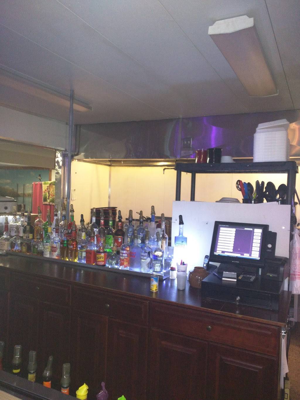 Itll Do Bar & Grill | restaurant | 620 E Schrock Dr, Arcola, IL 61910, USA | 2172683131 OR +1 217-268-3131