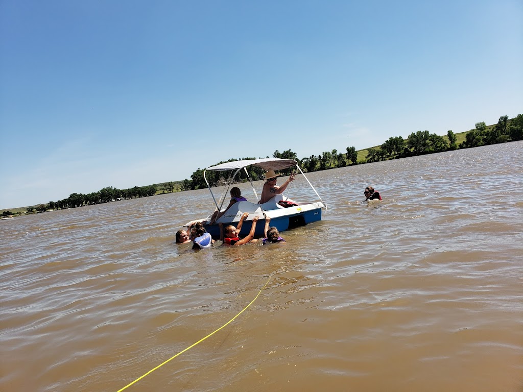 Lobo Cafe at Wolf Creek | restaurant | 13560 Co Rd U, Perryton, TX 79070, USA | 8064354559 OR +1 806-435-4559