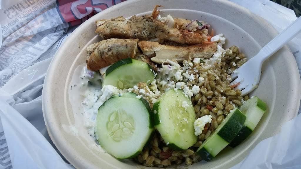 Zoës Kitchen | restaurant | 2007 Walnut St Suite 104, Cary, NC 27518, USA | 9192307495 OR +1 919-230-7495