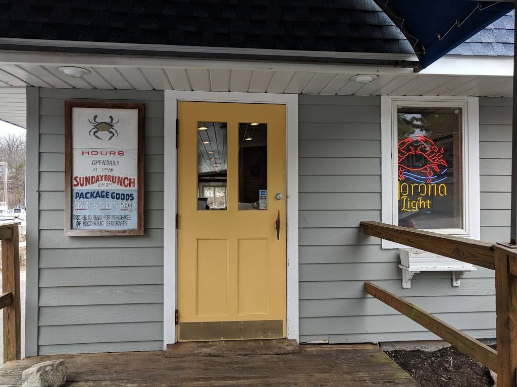 Donnellys Dockside | restaurant | 1050 Deep Creek Ave, Arnold, MD 21012, USA | 4107574045 OR +1 410-757-4045