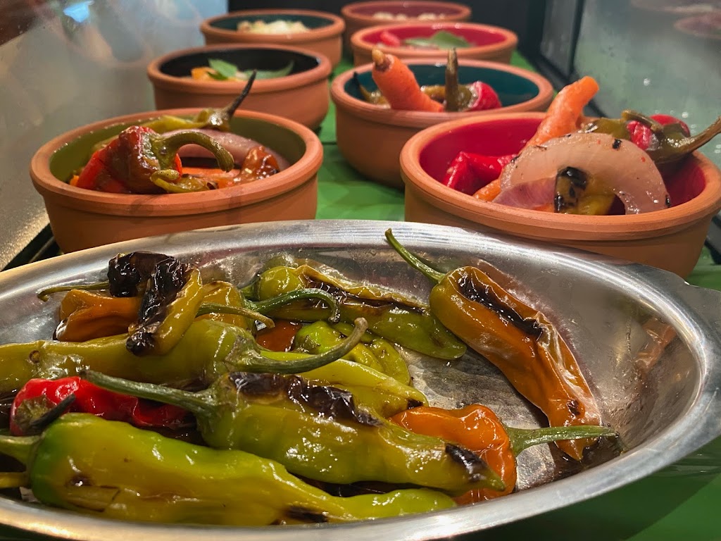 Moriarty Meats Café Bar | restaurant | 1652 Elmwood Ave, Buffalo, NY 14207, USA | 7162398465 OR +1 716-239-8465