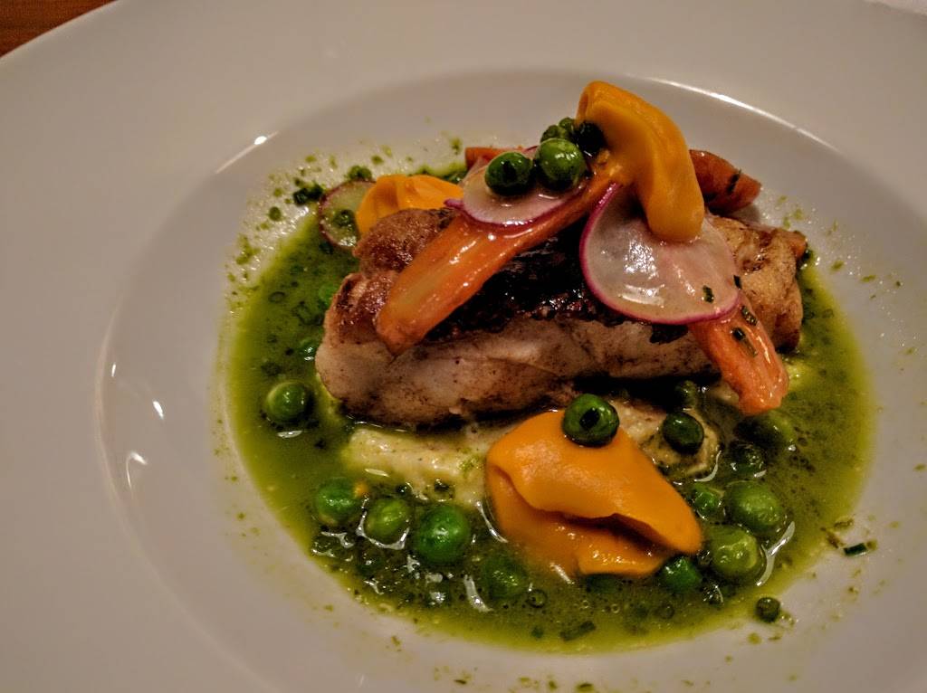 The River and Rail Restaurant | restaurant | 2201 Crystal Spring Ave SW, Roanoke, VA 24014, USA | 5404006830 OR +1 540-400-6830