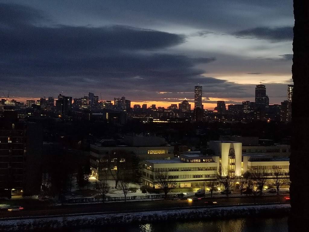 Boathouse 400 | restaurant | 400 Soldiers Field Rd, Boston, MA 02134, USA | 6177830090 OR +1 617-783-0090