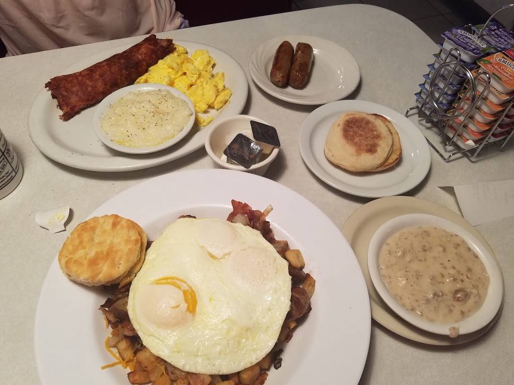 LuLu Bs | restaurant | 8795 Tamiami Trail N, Naples, FL 34108, USA | 2395945330 OR +1 239-594-5330