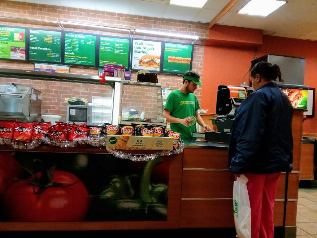 Subway | restaurant | 601 Northeast Blvd, Montgomery, AL 36117, USA | 3342716555 OR +1 334-271-6555