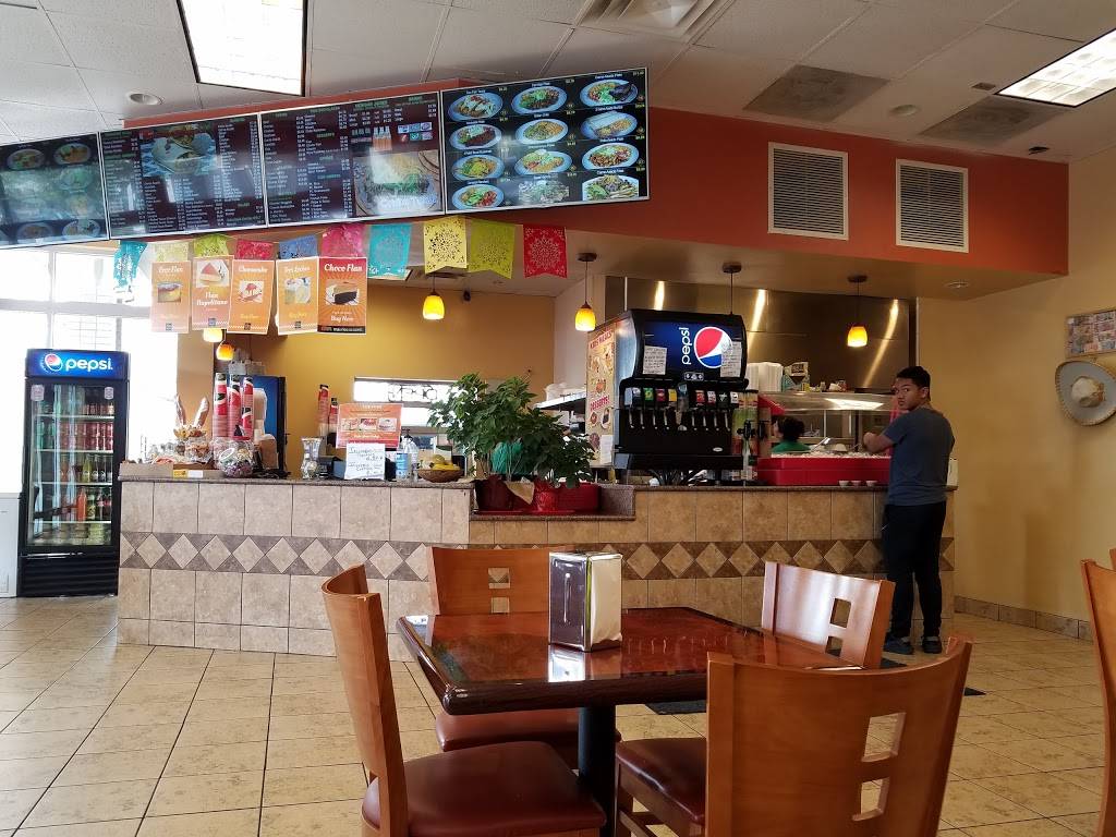 Federicos Mexican Food | restaurant | 14144 N 100th St b100, Scottsdale, AZ 85260, USA | 4808605529 OR +1 480-860-5529