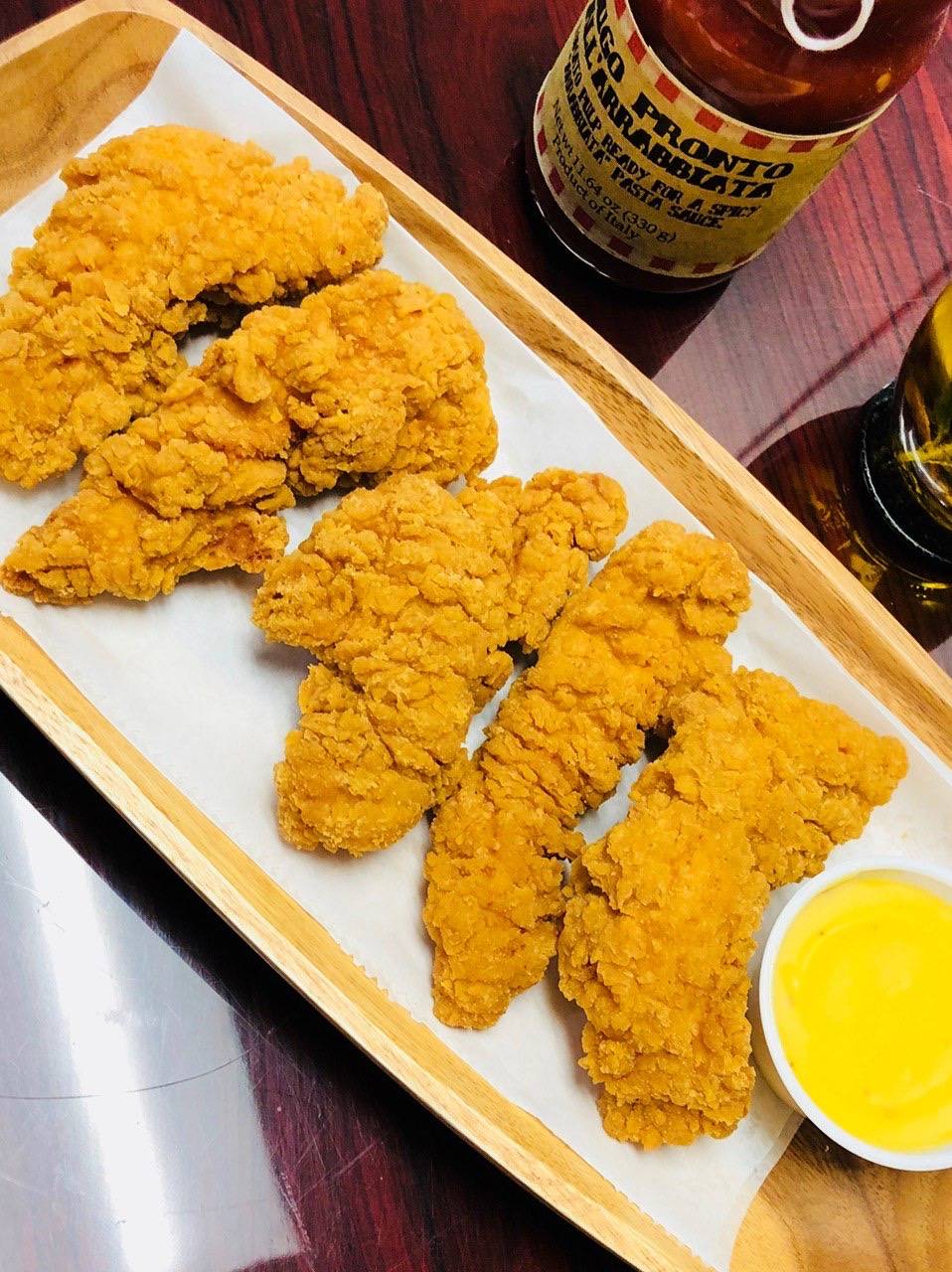 Till Five Pizza | restaurant | 231 7th Ave N, Nashville, TN 37203, USA | 6159560000 OR +1 615-956-0000