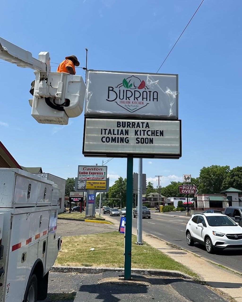 Burrata Italian Kitchen | restaurant | 3102 Tuscarawas St W, Canton, OH 44708, USA | 3307546100 OR +1 330-754-6100