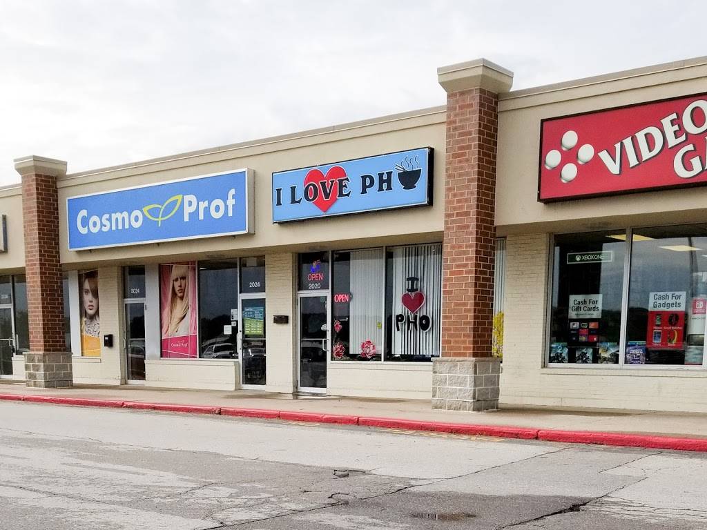 I love pho | restaurant | 2020 8th St, Coralville, IA 52241, USA | 3193591767 OR +1 319-359-1767