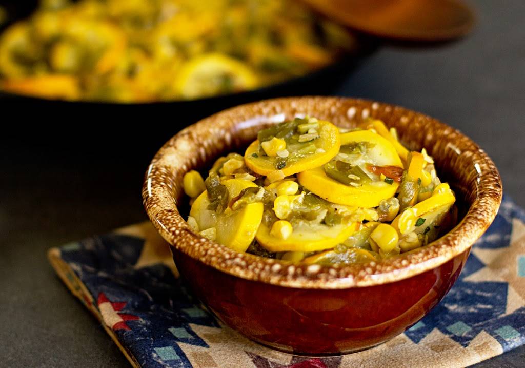 Cielito Lindo Cafe | restaurant | 612 W Lake St, Maywood, IL 60153, USA | 7089385197 OR +1 708-938-5197