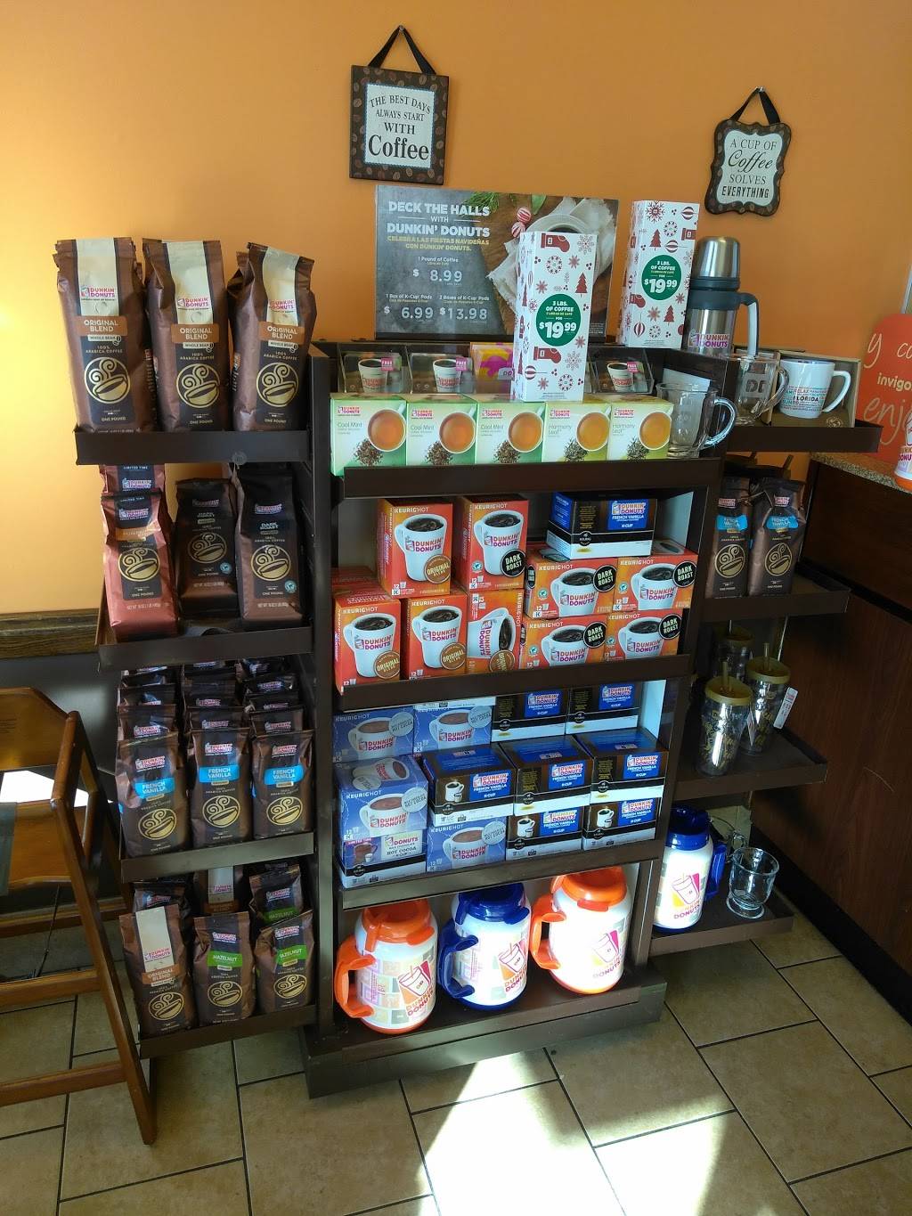 Dunkin | bakery | 4115 E Colonial Dr, Orlando, FL 32803, USA | 4072036052 OR +1 407-203-6052