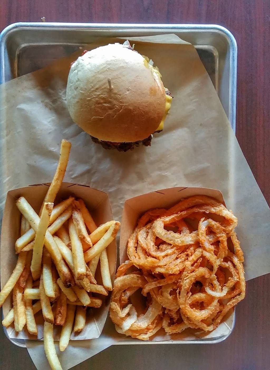 CRAFTY BURGR N Tap | restaurant | 17015 Kenton Dr, Cornelius, NC 28031, USA | 7049975388 OR +1 704-997-5388