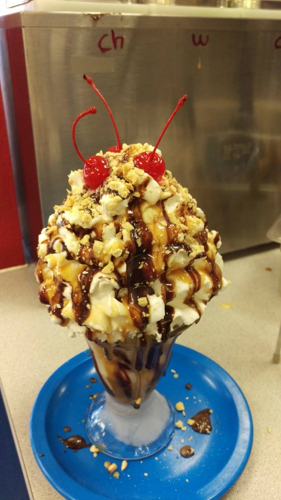 Annies Pizza Station | restaurant | 44568 WA-20, Concrete, WA 98237, USA | 3608537227 OR +1 360-853-7227